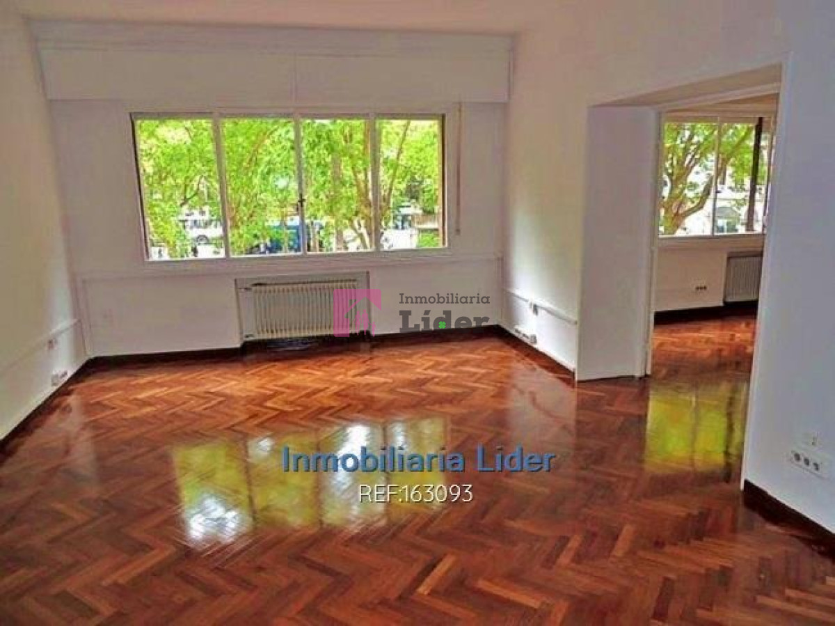 Centro Montevideo - GoPunta - Portal Inmobiliario de Punta del Este - Maldonado