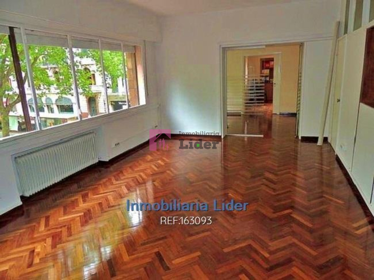 Centro Montevideo - GoPunta - Portal Inmobiliario de Punta del Este - Maldonado