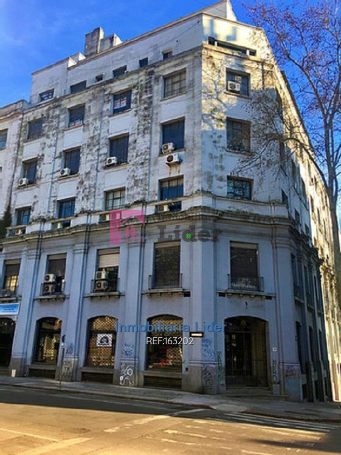 Centro Montevideo - GoPunta - Portal Inmobiliario de Punta del Este - Maldonado