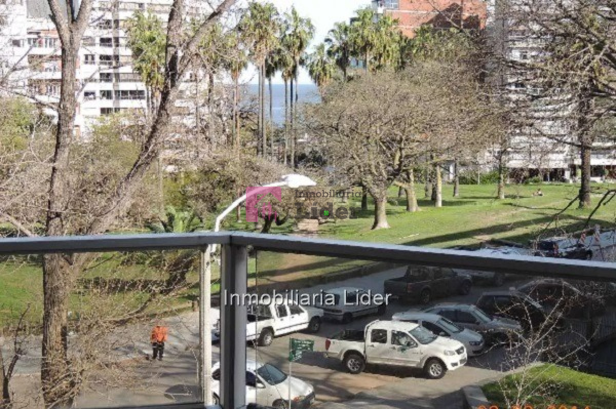 Villa Biarritz - GoPunta - Portal Inmobiliario de Punta del Este - Maldonado
