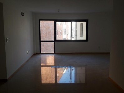 Apartamento De 2 Dormitorios En Tres Cruces