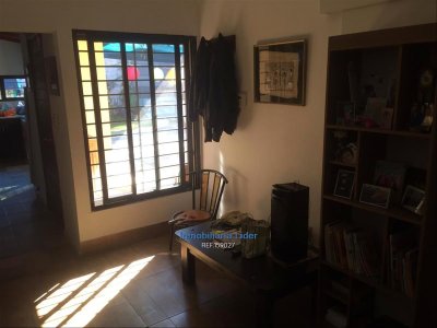Casa Dos Dormitorios Con Gran Fondo