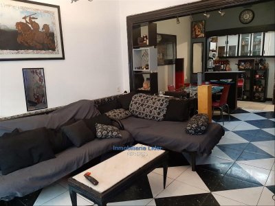 Excelente Casa Tres Dormitorios