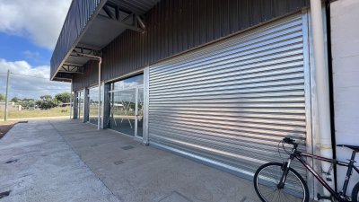 Local comercial en alquiler anual maldonado