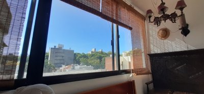Oportunidad En Av. Brasil, Excelente Apartamento 3d, 2b, 100m2