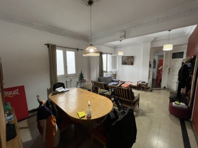 Excelente oportunidad de Venta !! Apartamebnto en Cordón 4 D !
