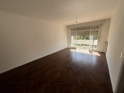 Hermoso Apartamento 3 Dorm 2 Baños  En Ciudad Vieja