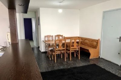 Venta Apartamento 3 Dormitorios Semi Amoblado En Malvín Norte