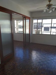 Venta O Alquiler Inmueble Para Consultorio, Oficina O Vivienda En Cordón, Montevideo