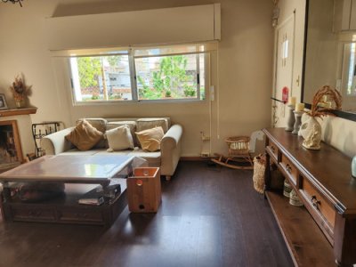 Venta Luminoso Apartamento En Pocitos Nuevo - Dueño Vende