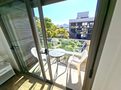 Venta Monoambiente Impecable Balcón Al Frente Pocitos Nuevo