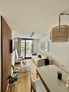 Venta Apartamento Amueblado Pocitos  2 Dormitorios 2 Baños Garage