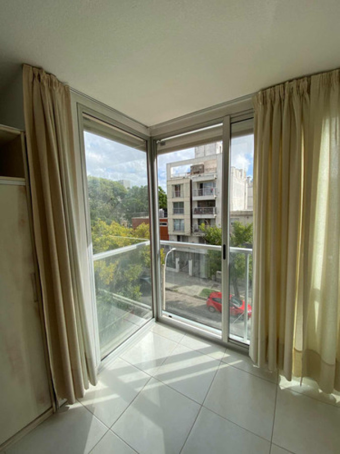 Monoambiente Impecable Y Luminoso En El Puertito Del Buceo