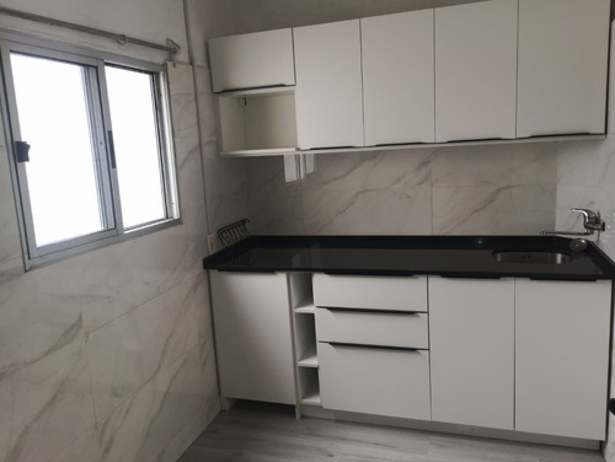 Apartamento tipo casa en la Union, 2 dormitorios y estufa a leña