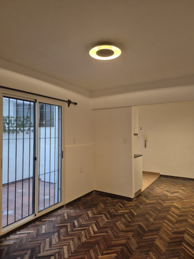 Lindo Apartamento De Un Dormitorio En Parque Rodo.
