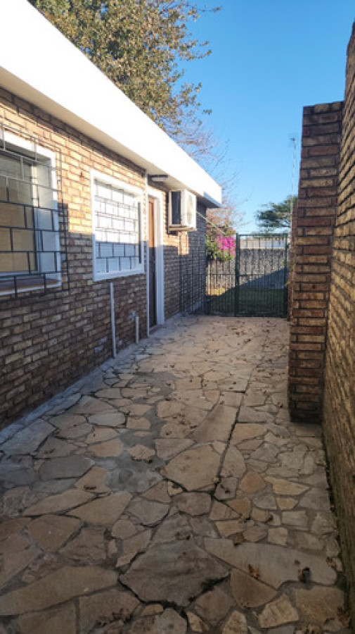 Alquiler Apartamento Tipo Casa De 2 Dormitorios En La Teja