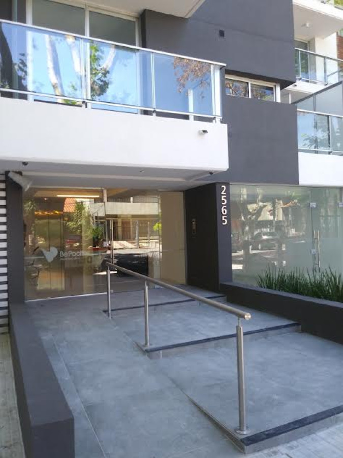 Vive en Pocitos!! Apartamento De 1 Dormitorio, Espacioso. No te lo Pierdas!