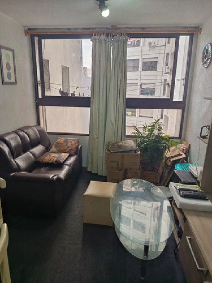 Alquilo apartamento en Tres Cruces 