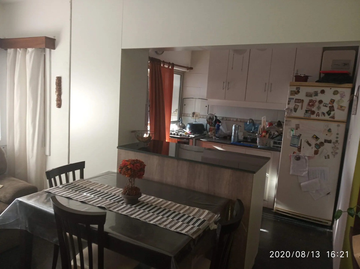 Venta Apartamento Dúplex 2 Dormitorios Flor De Maroñas