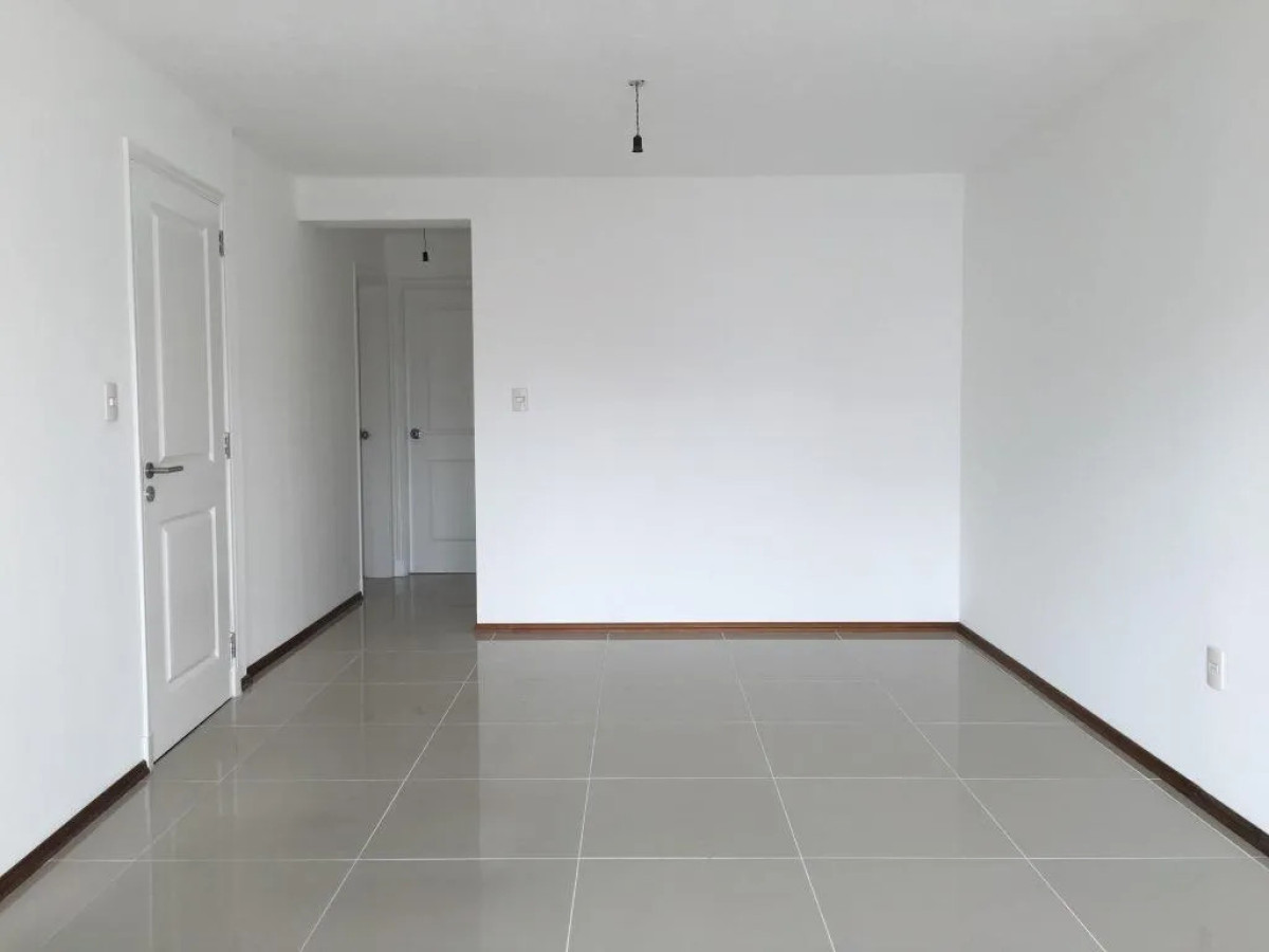 Alquiler Apartamento 2 Dormitorios 2 Baños Con Balcón En Cordón