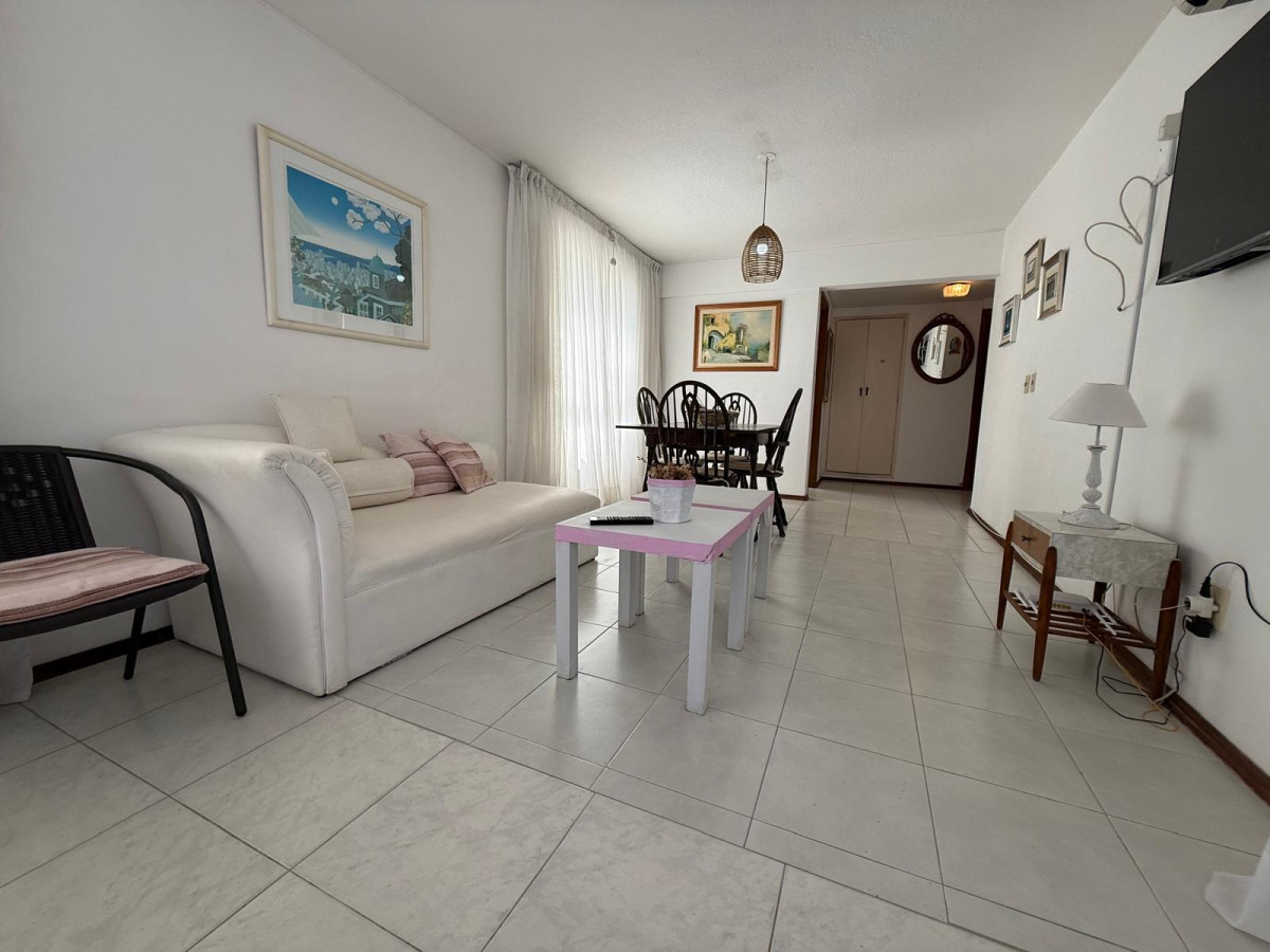 Venta O Alquiler Por Quincena Apartamento Amoblado 2 Dormitorios Garaje En Punta Del Este