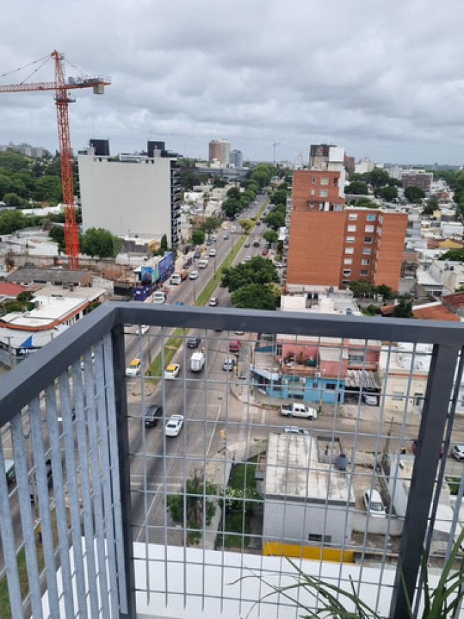 Alquiler Apartamento 1 Dormitorio Con Cochera  En La Blanqueada