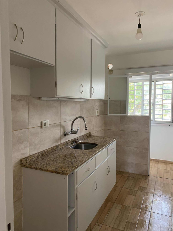 Hermoso Apartamento De 2 Dorm Amplio