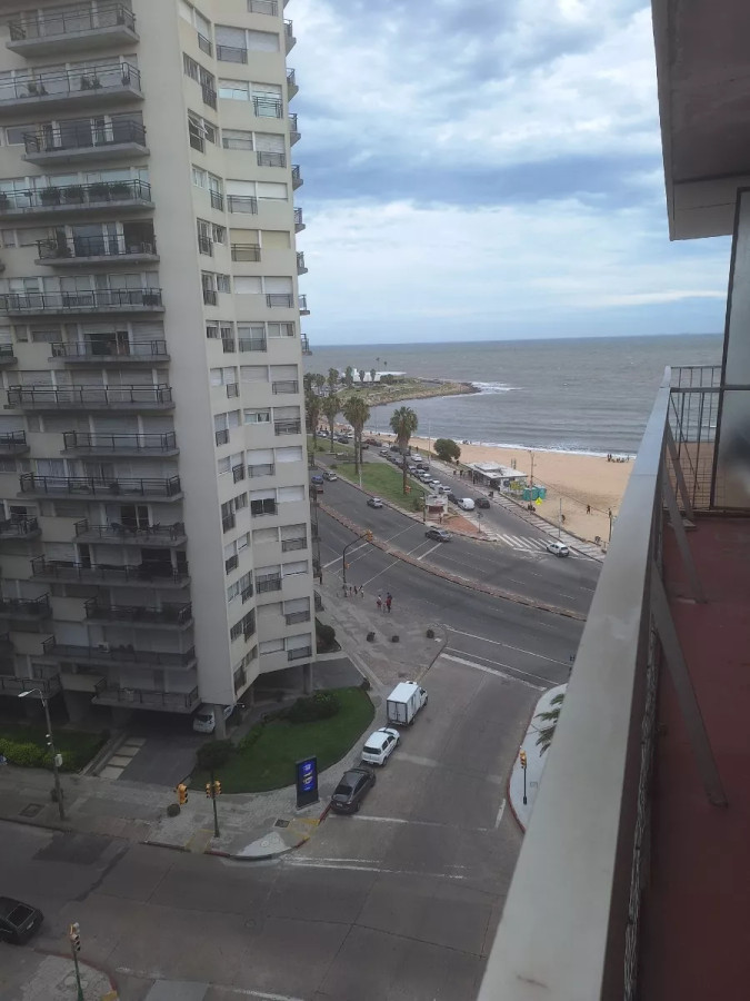 Alquiler Apartamento 2 Dormitorios 2 Baños En Punta Carretas