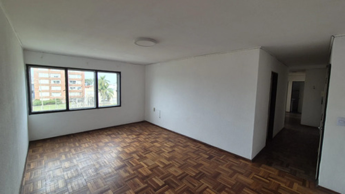 Alquiler Apartamento 3 Dormitorios Amplio Y Luminoso En Malvin