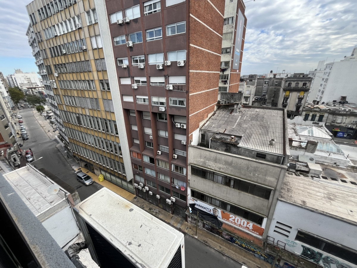 Excelente Monoambiente Amueblado en Cordón