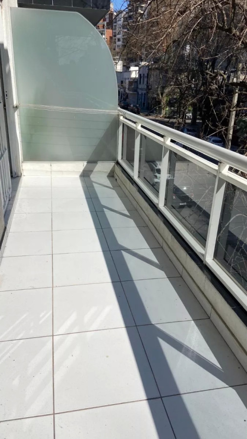 Alquiler Apartamento 1 Dormitorio Balcón Garaje En Pocitos