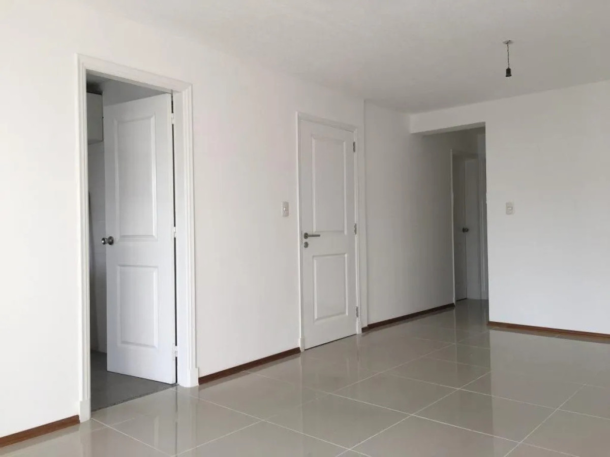 Alquiler Apartamento Nuevo 2 Dormitorios 2 Baños Con Balcón En Centro