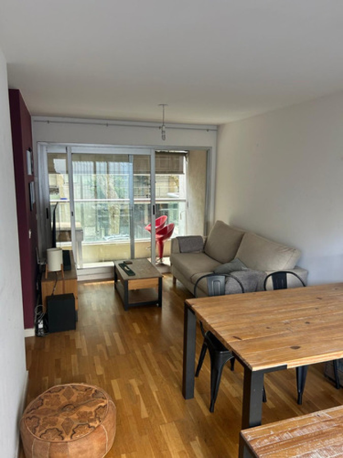Hermoso Apartamento De 1 Dorm Con Balcón