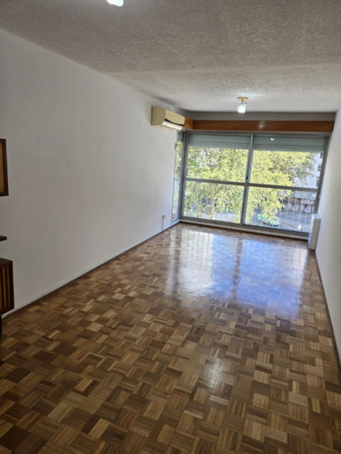 Hermoso Apartamento De 3 Dorm Con Cochera