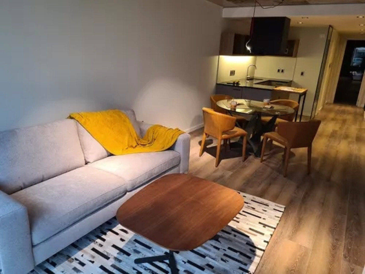 Hermoso Apartamento De 2 Dormitorios En Pocitos.