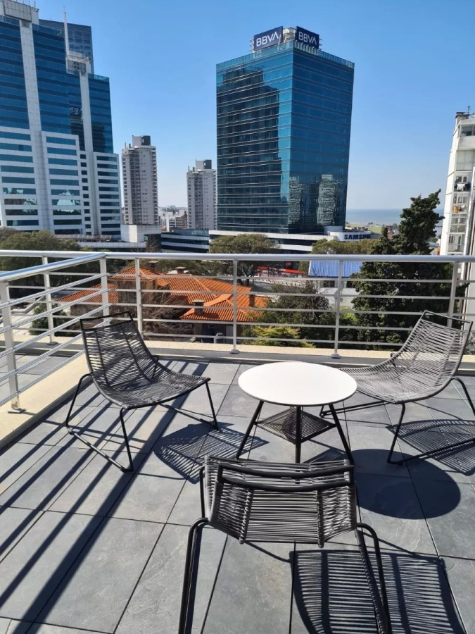 Alquiler Impecable Y Amplio Apartamento Pocitos Nuevo