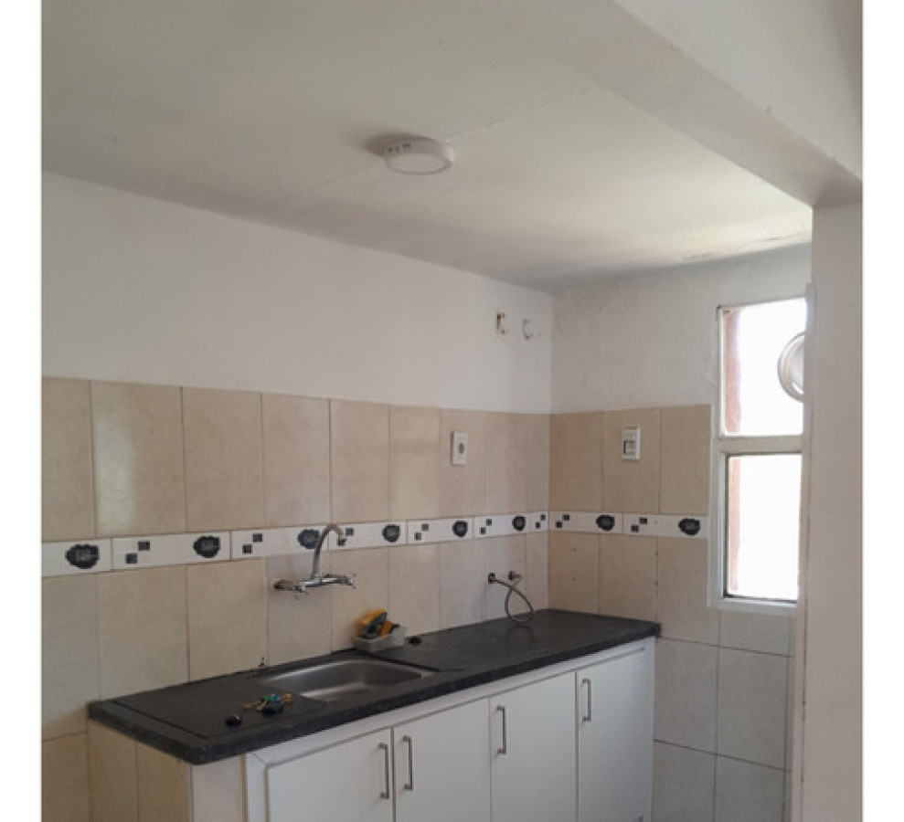 Alquiler Apartamento 2 Dormitorios En Mercado Modelo