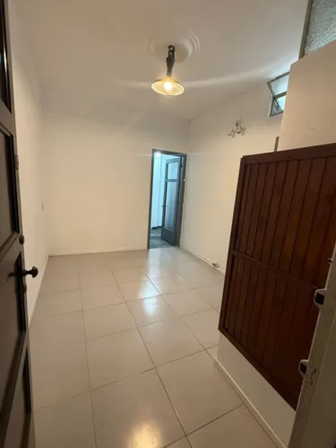 Venta Apartamento De 2 Dormitorios En Centro