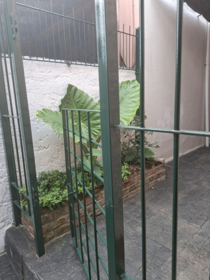 Alquiler Apartamento Planta Baja Al Fondo 2 Dormitorios Parrillero En Cerrito