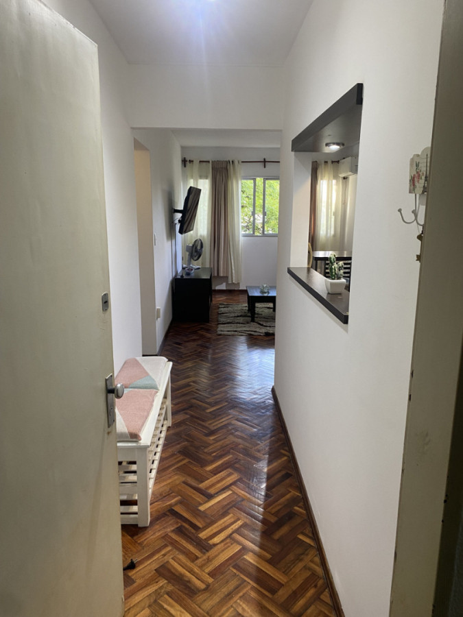 Alquiler De Apartamento Amueblado 1 Dormitorio En Pocitos 