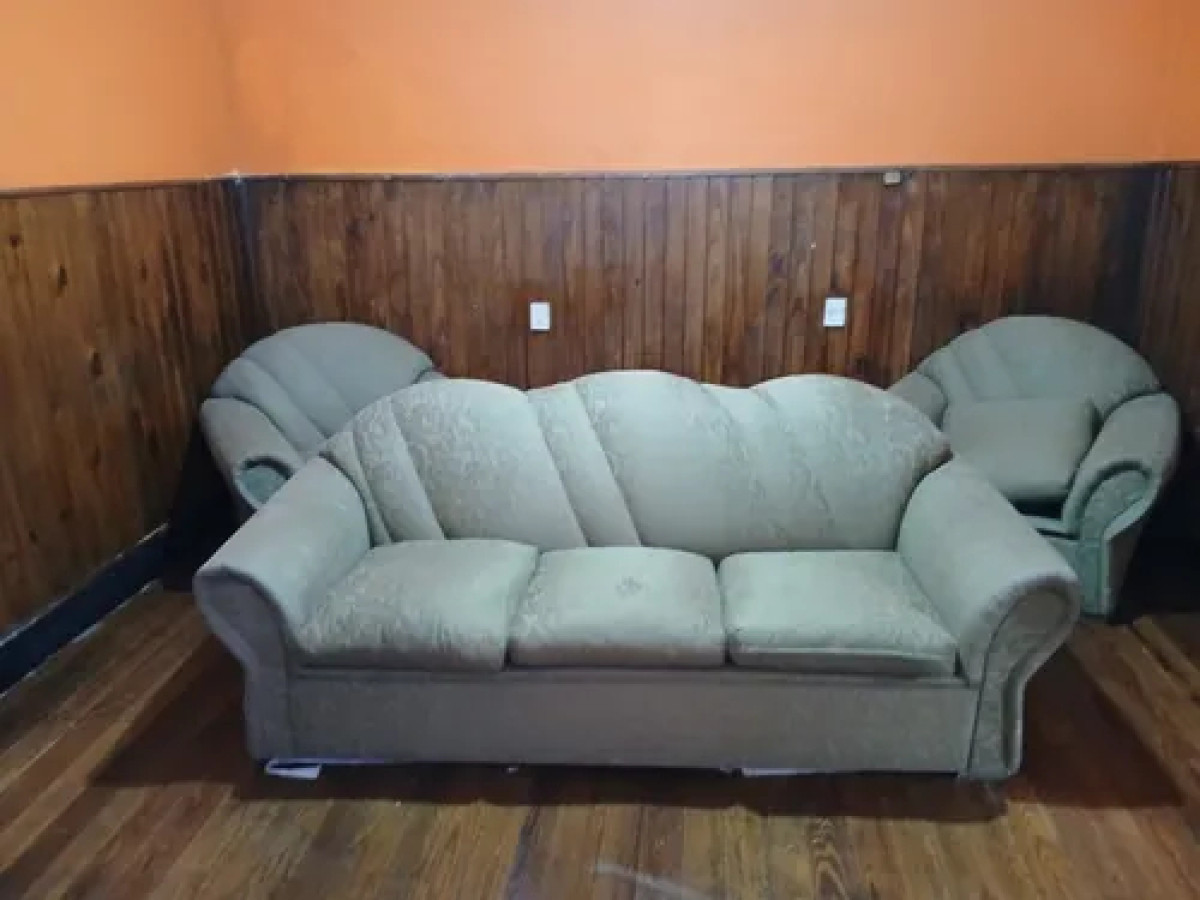 Venta Casa De 4 Dormitorios Con Garaje En Maroñas