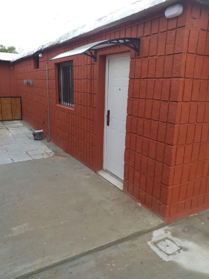 Alquiler Casa 1 Dormitorio Patio Sin Gastos Comunes Complejo Cerrado Parque Guaraní En Maroñas