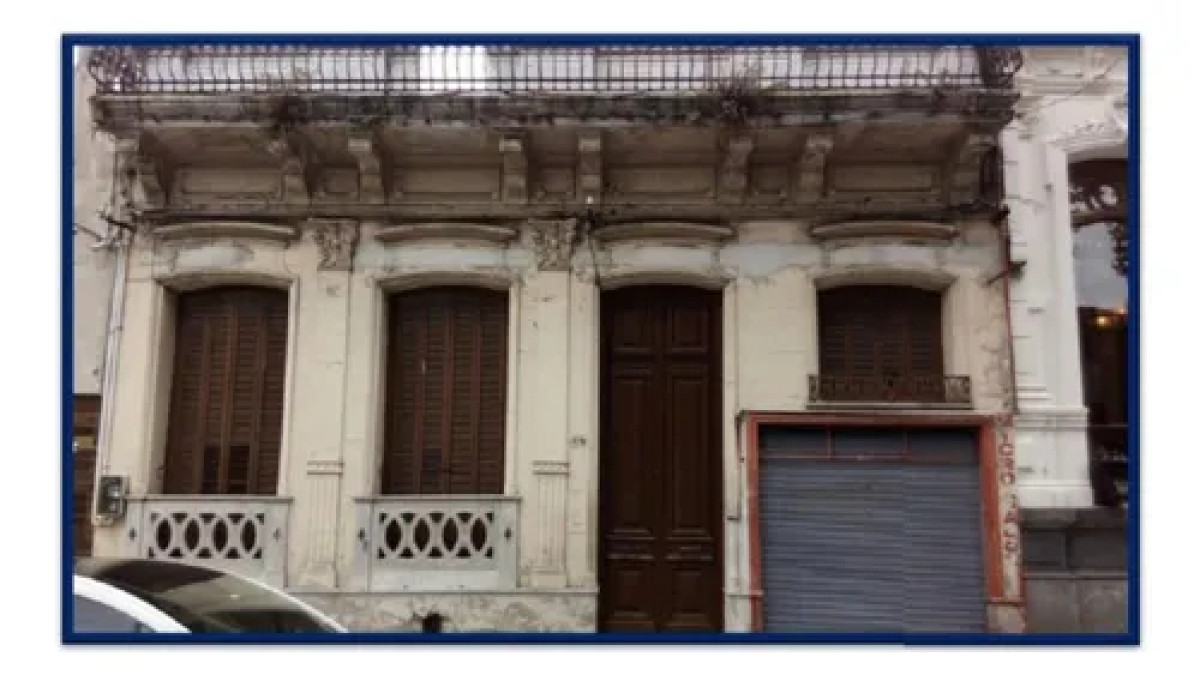 VENTA CASA EN PARQUE RODÓ PARA RECICLAR + DE 10 HABITACIONES!!