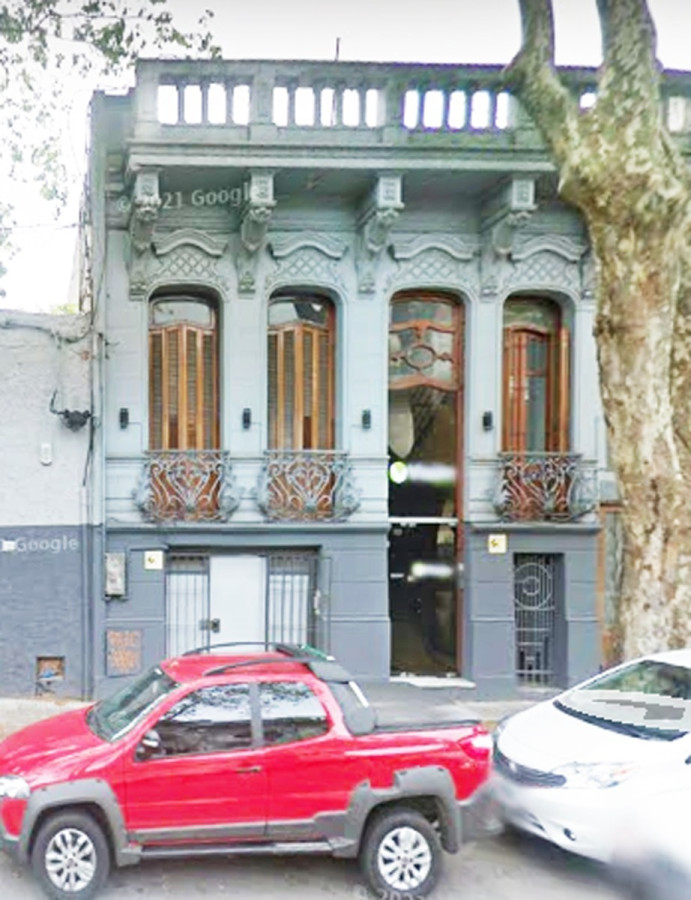Venta Casa A Reciclar En Parque Rodó Para Vivienda O Empresa