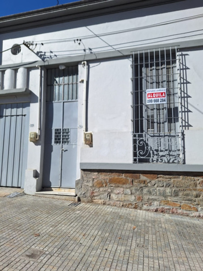 Casa Reciclada A Nuevo A Estrenar 4 Dormitorios En Tres Cruces