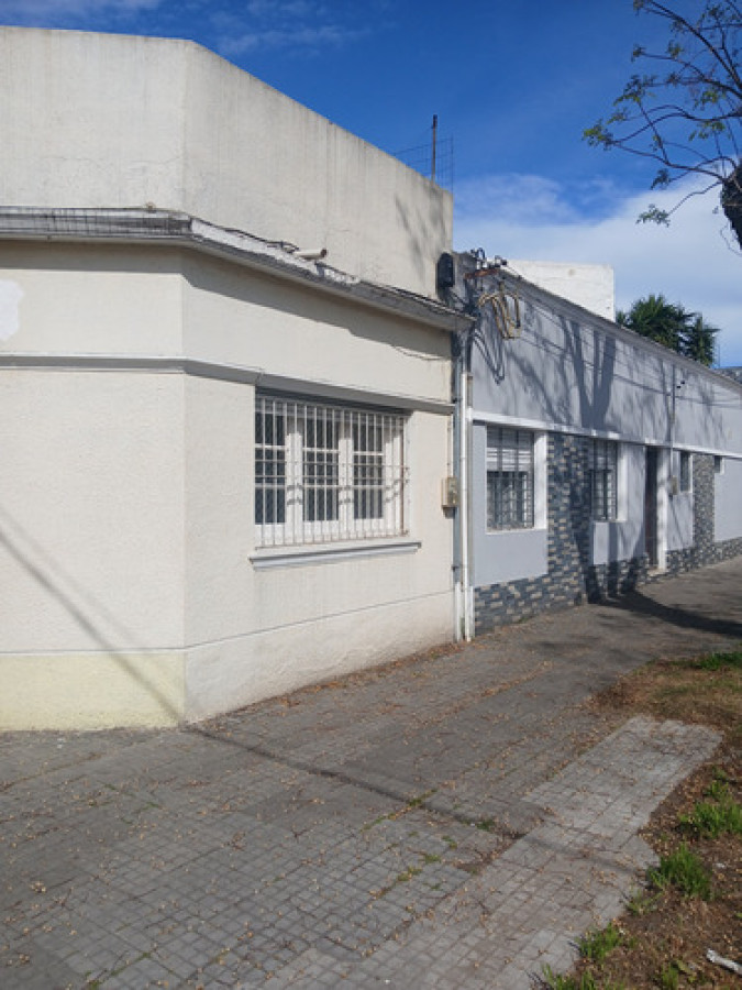 Casa en Jacinto Vera, 2 dormitorios, Sin Gastos Comunes. Mascotas Bienvenidas