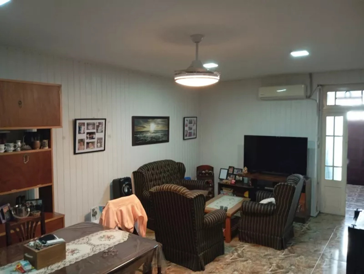 Venta Casa Reciclada 4 Dormitorios y 2 Baños. Cordon 