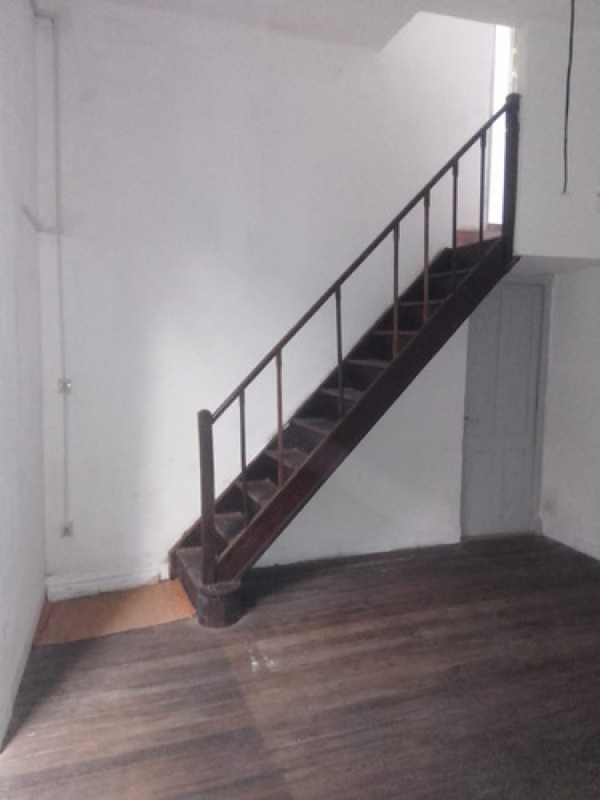 Gran Casa De 5 Dorm y 2 Baños Y  Patio  Con Deposito En El Prado