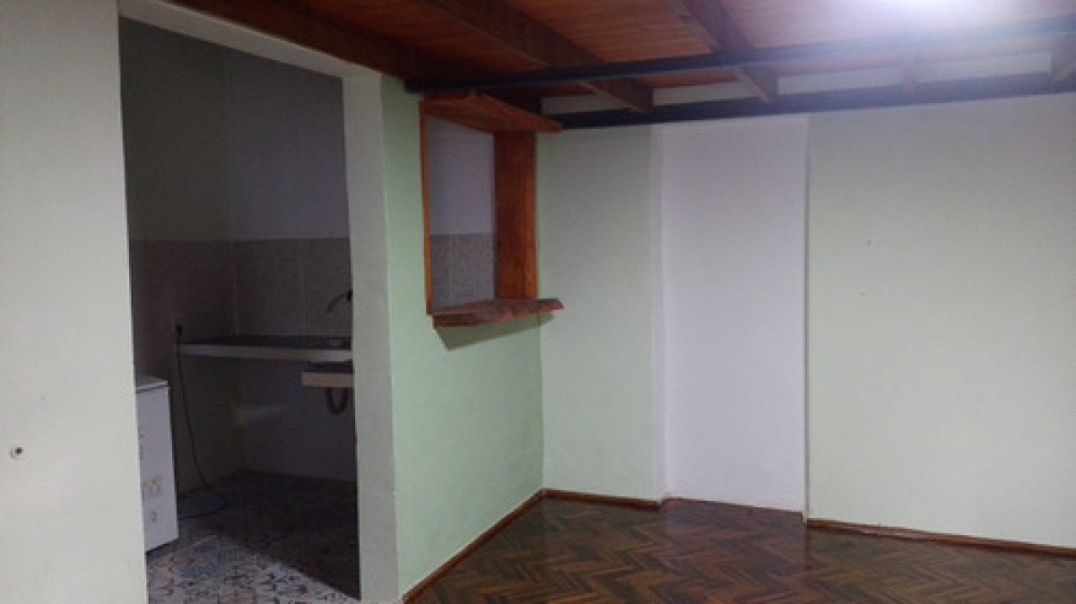 Linda Casa Al Frente De 2 Dorm Con Patio y Parrillero