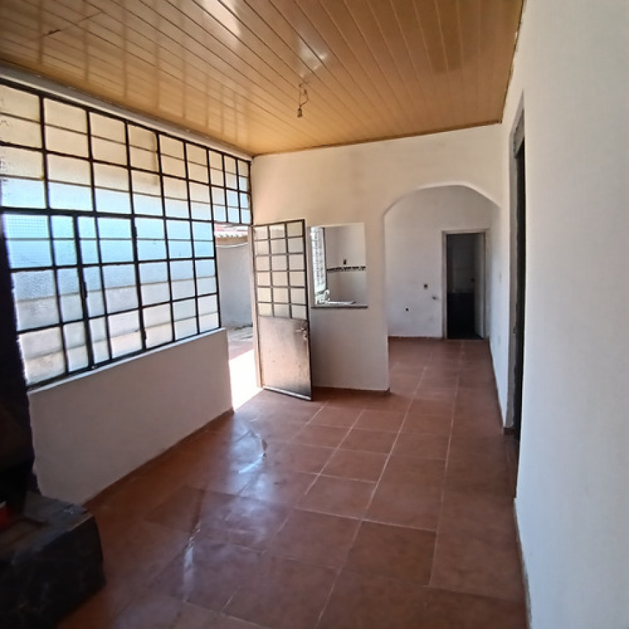 VENTA CASA EN SAYAGO 2 DORMITORIOS GRAN TERRENO PATIO 